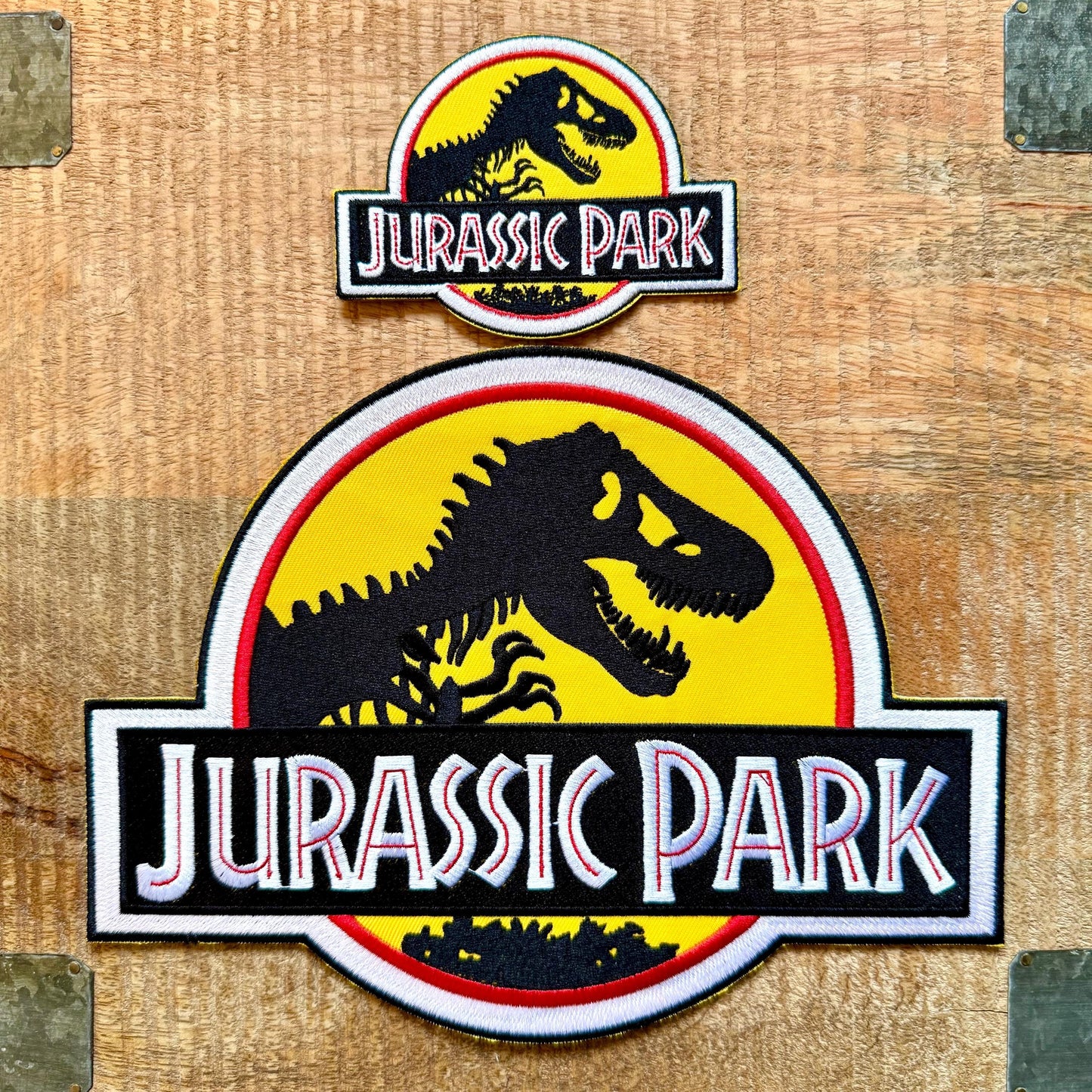 Jurassic Park John Ray Arnold Uniform Crew Embroidered Patch Sew On Iron On Badge Parche DIY Costume InGen Dennis Nedry Dr Ian Malcolm Sorna