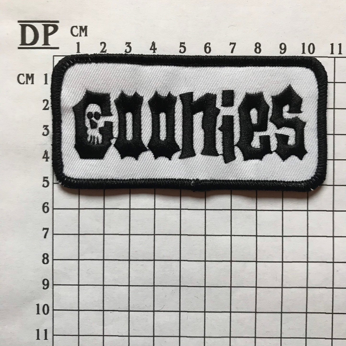 The Goonies Crew Jacket Embroidered Sew On Iron On Patch Badge Parche DIY Costume Mouth Data Chunk Mikey Brand Andy - Demogorgon Patches DP